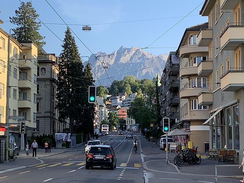Luzern Maihofstrasse Pilatus